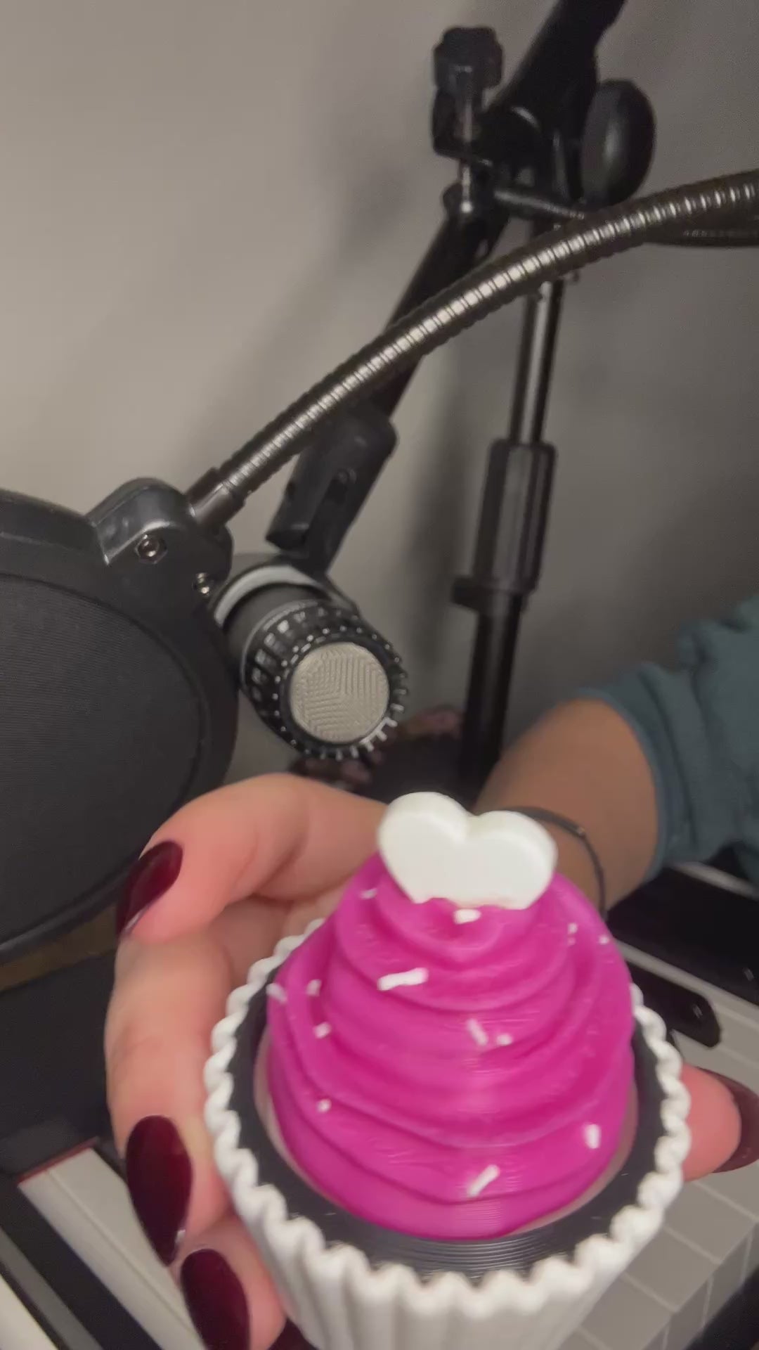 Heart Cupcake Clicker Fidget